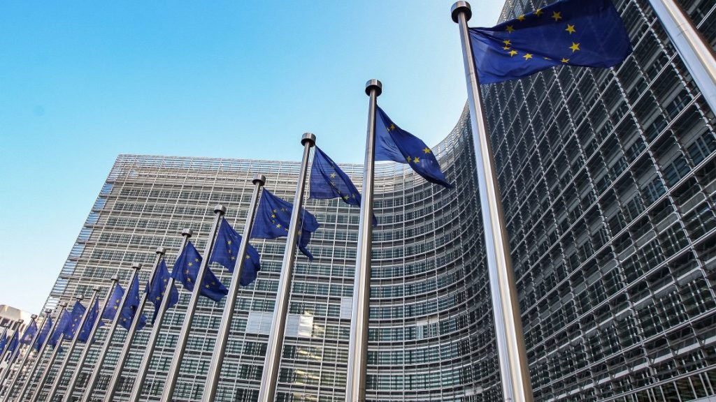 AS NOVAS DIRETRIZES DA COMISSÃO EUROPEIA