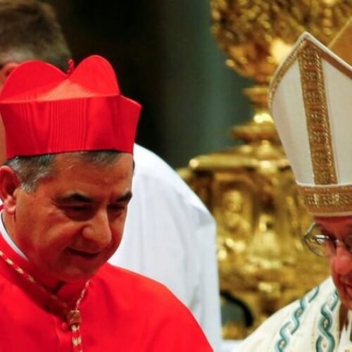 Vaticano: Solicitada pelo Papa a demissão do Cardeal Angelo Becciu