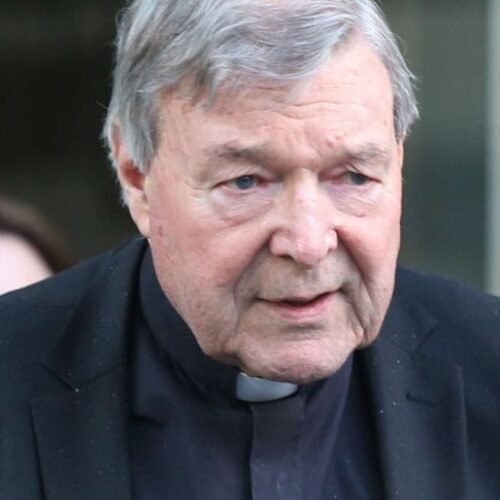 Cardeal Pell agradece Papa Francisco pela solicitada renúncia do Cardeal Angelo Becciu