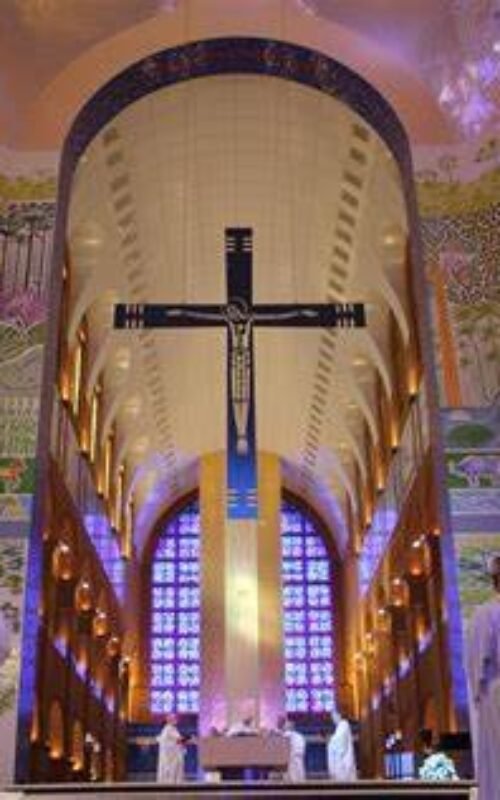 O SILÊNCIO DA IGREJA CATÓLICA.