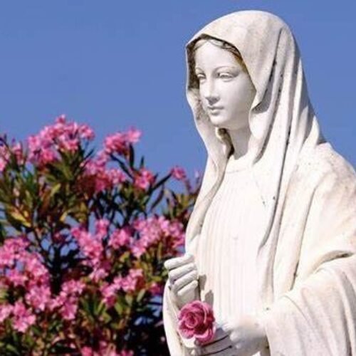 Novena em honra a Nossa Senhora Rainha da Paz