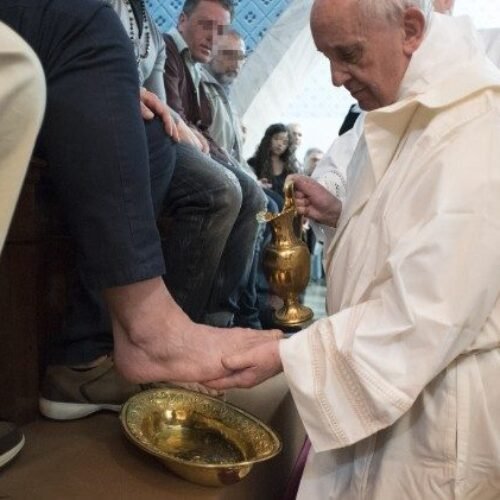 MAS OS SACRAMENTOS PERMANECEM 7?