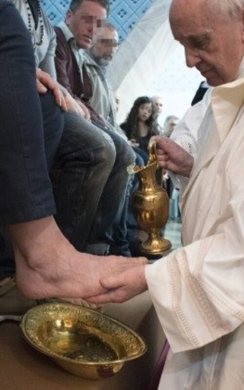 MAS OS SACRAMENTOS PERMANECEM 7?